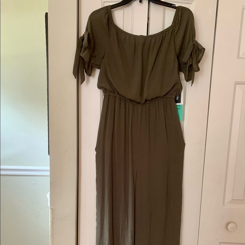 NWT Medium olive green jumpsuit
